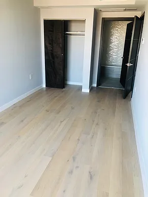 Sold by SunAmerica Realty Group Inc (DO NOT USE) | media 16