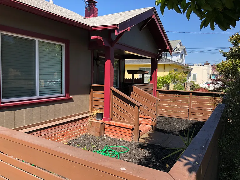 1515 Liberty St — Photo 22