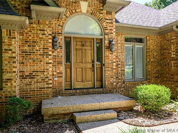 3rd image of 4302 Doe Court