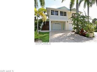 899 North St, Fort Myers Beach, FL 33931