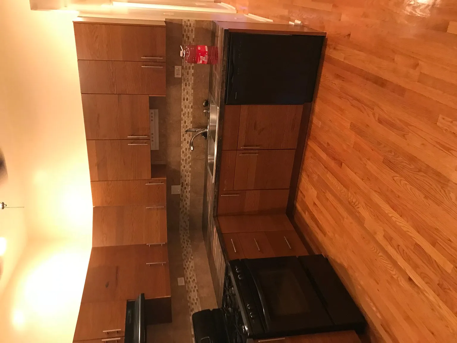 3 bed, $1,600 — Photo 3