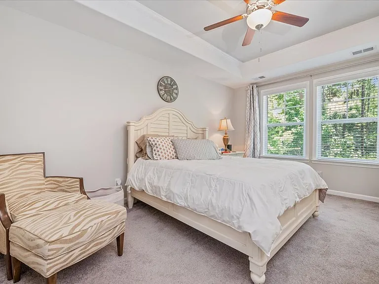 329 Sonoma Dr — Photo 13