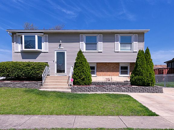 2nd image of 7736 167th St