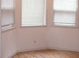 1902 Green St APT 1W, Philadelphia, PA 19130