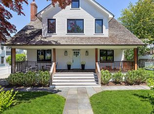 3 Brown Pl, Norwalk, CT 06853