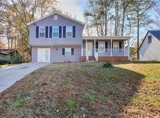 4185 Duesenberg Dr, Tucker, GA 30084