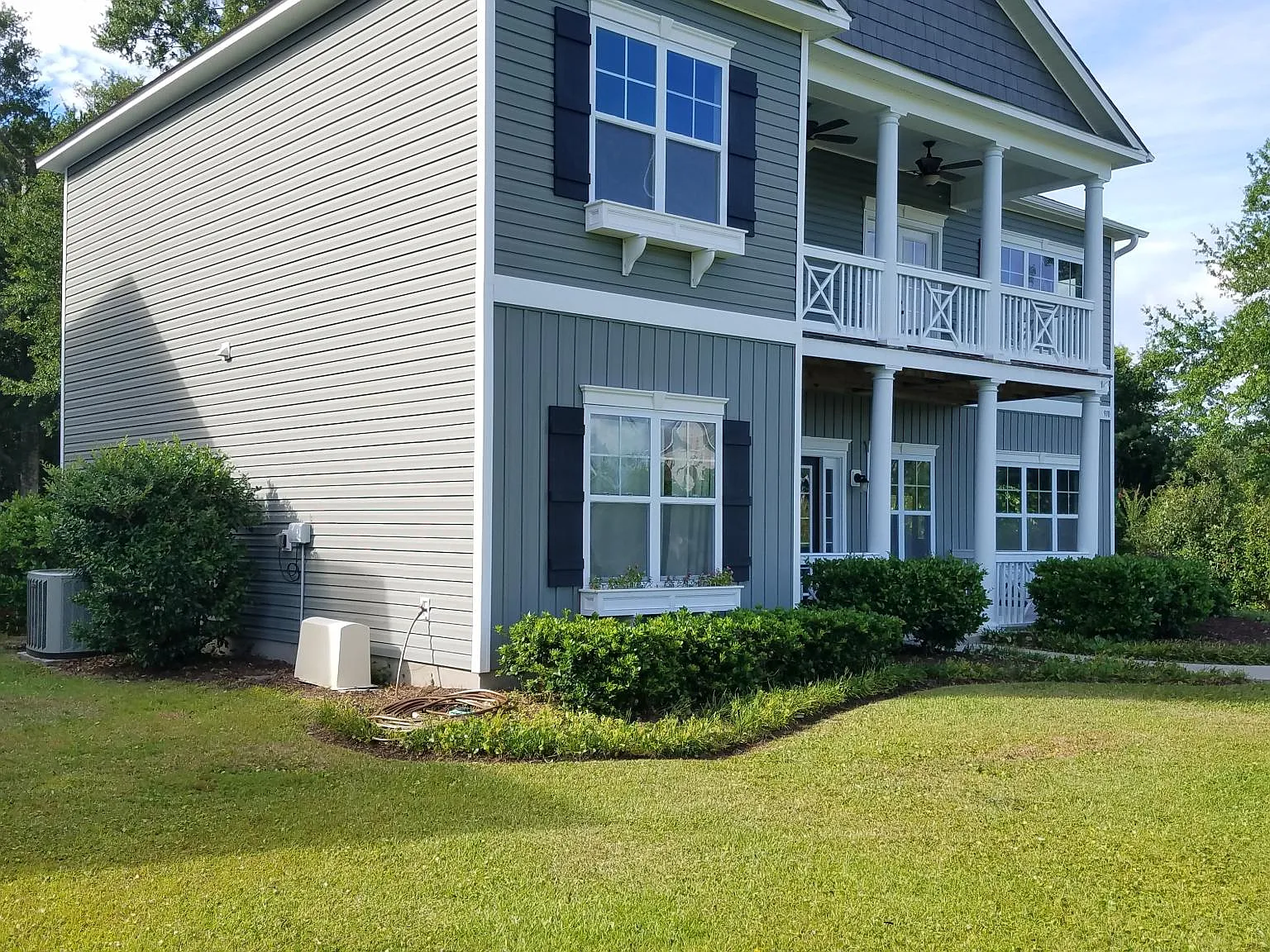 970 Chadwick Shores Dr — Photo 2