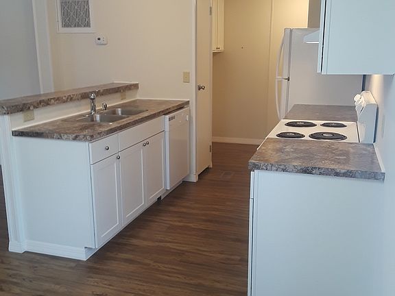 5th image of 1200 Avenue E