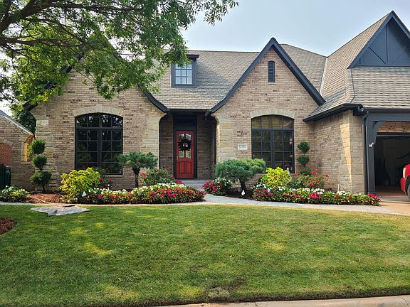 2nd image of 14704 Hollyhock Dr
