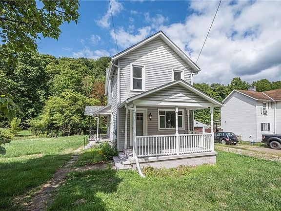 2nd image of 2592 Douglas Run Rd