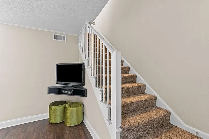 Townhomes at South Highlands — Photo 19