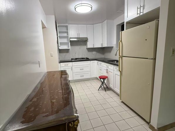 (undisclosed Address)