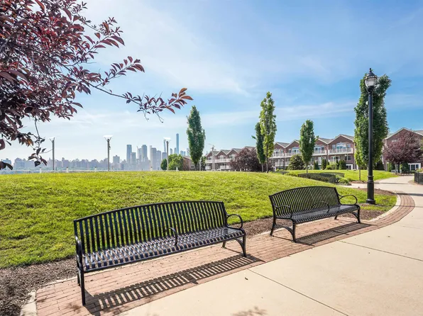 112 Abbie Court image 5 of 42