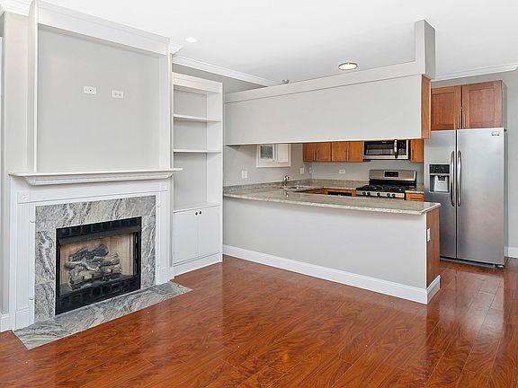 4th image of 6621 S Ingleside Ave APT 1N