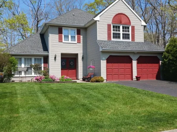 211 Down Hill Run, Toms River, NJ 08755