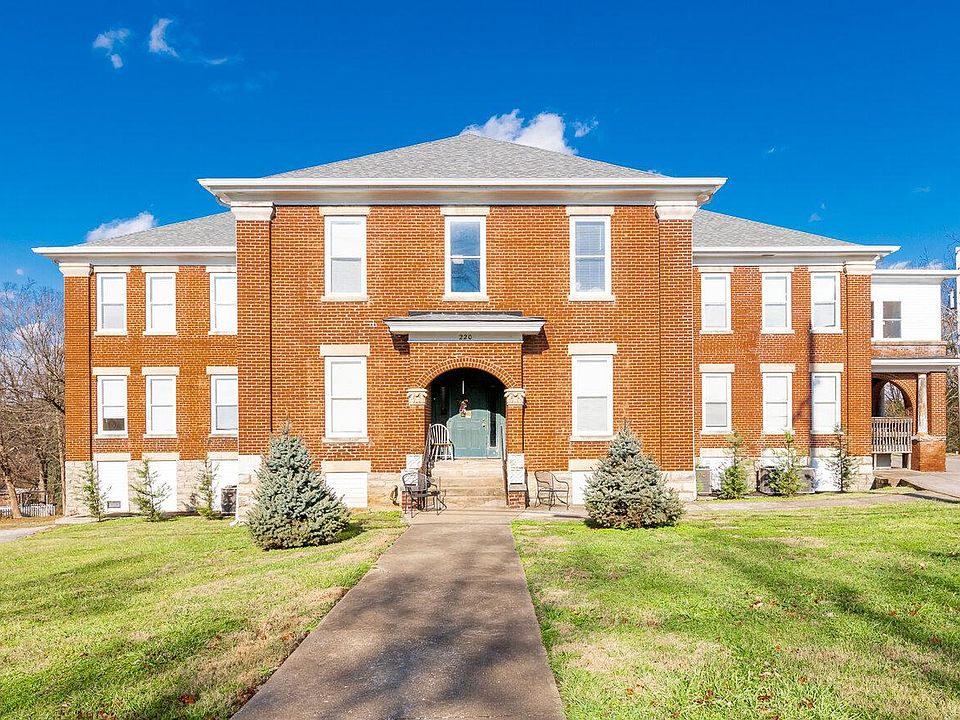 220 E Main St #9, Frankfort, KY 40601 | Zillow