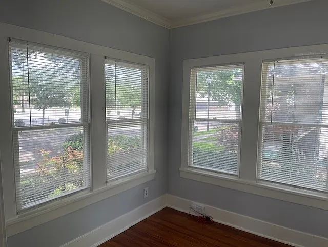 1012 Peddie St — Photo 9