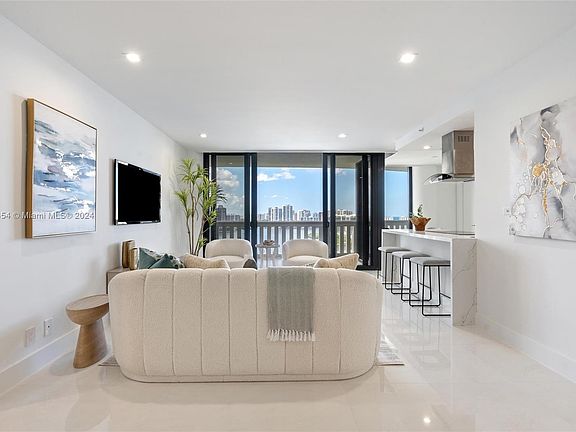 5th image of 3000 Island Blvd APT 2104