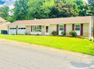 106 Lexington Rd, York, PA 17402