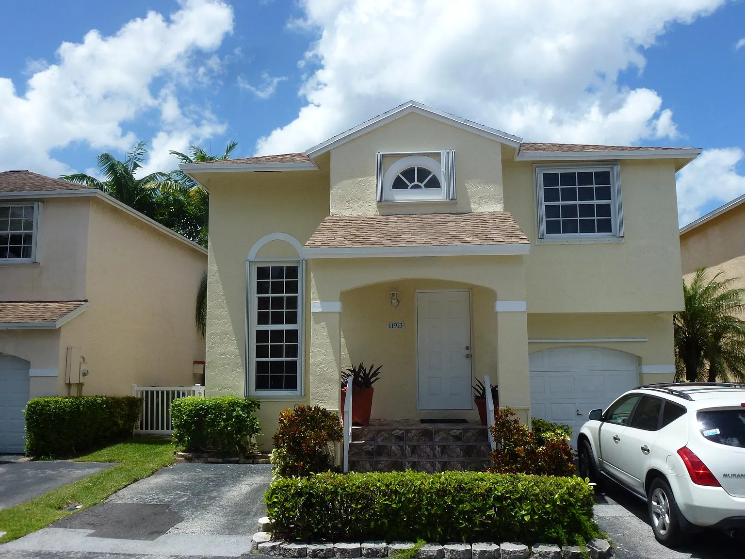3 bed, $3,600 — Photo 1