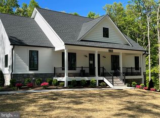 231 Veterans Rd, Middletown, VA 22645