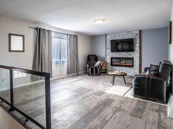 245 Suburban Dr, Billings, MT 59101