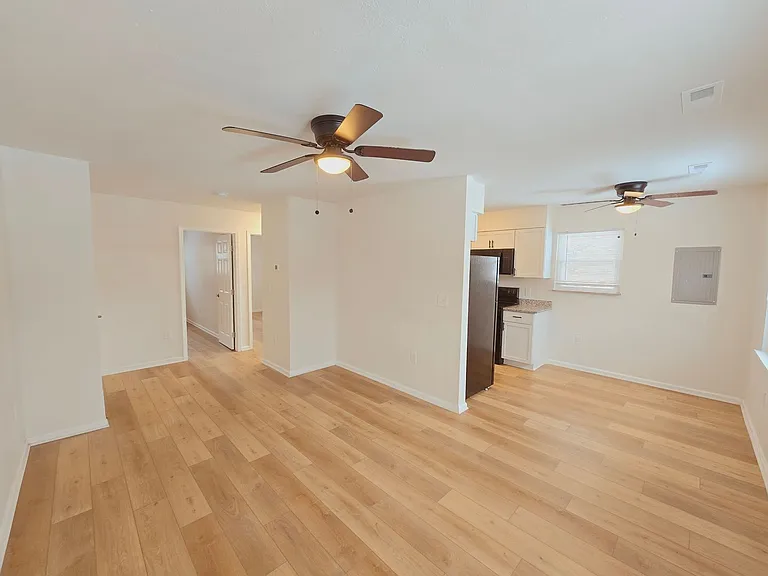 2928 Brinkey Way #4 — Photo 1