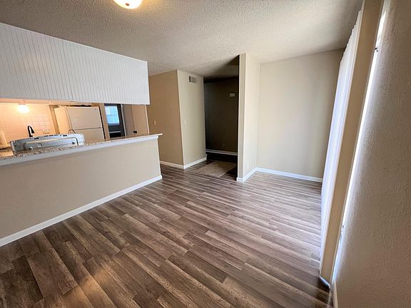 3rd image of 7013 SW Westchester Cir
