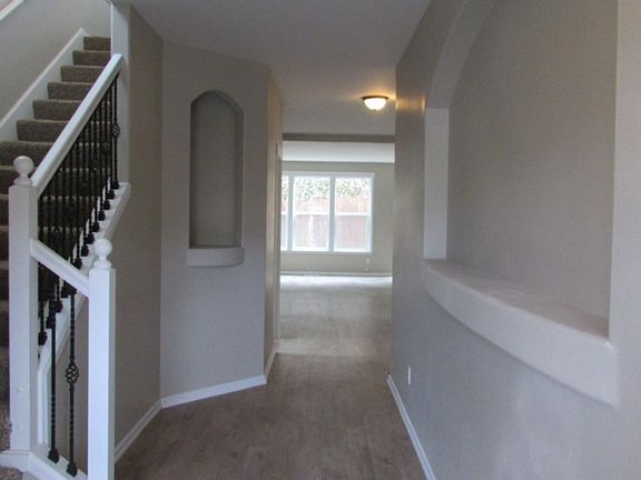 4th image of 20521 95th Avenue Ct E