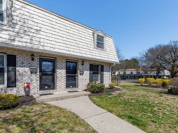 65 Corey Colonial #65, Agawam, MA 01001