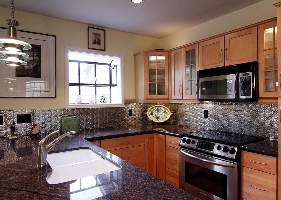 1st image of 947 Memorial Village Dr #30