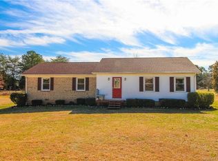 1949 Davis Cir, Clover, SC 29710