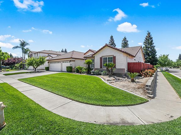 3rd image of 6147 W Harter Ct