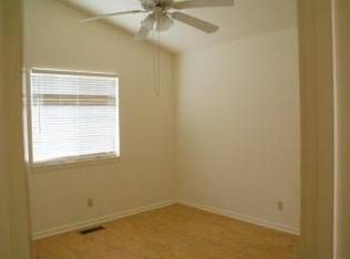 99 Cochise Rd, Cherokee Village, AR 72529