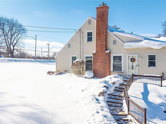 2nd image of 4858 W Ridge Rd