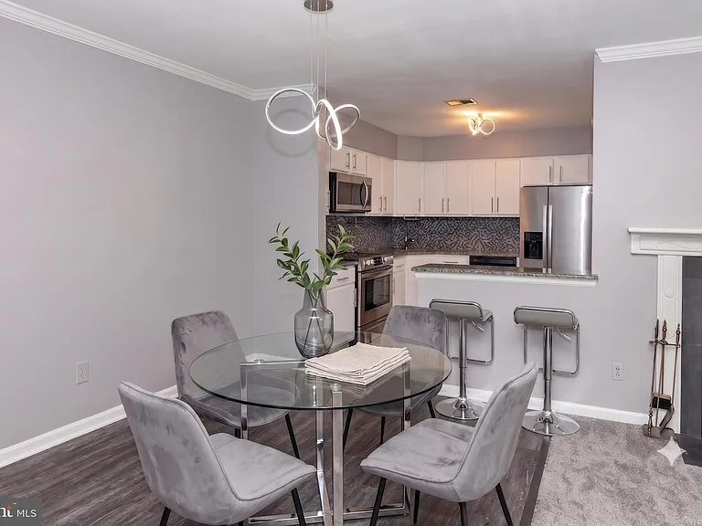 10 Sumac Ct #B — Photo 29