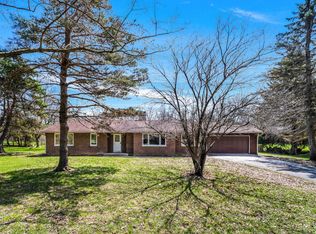 9N147 Muirhead Rd, Elgin, IL 60124