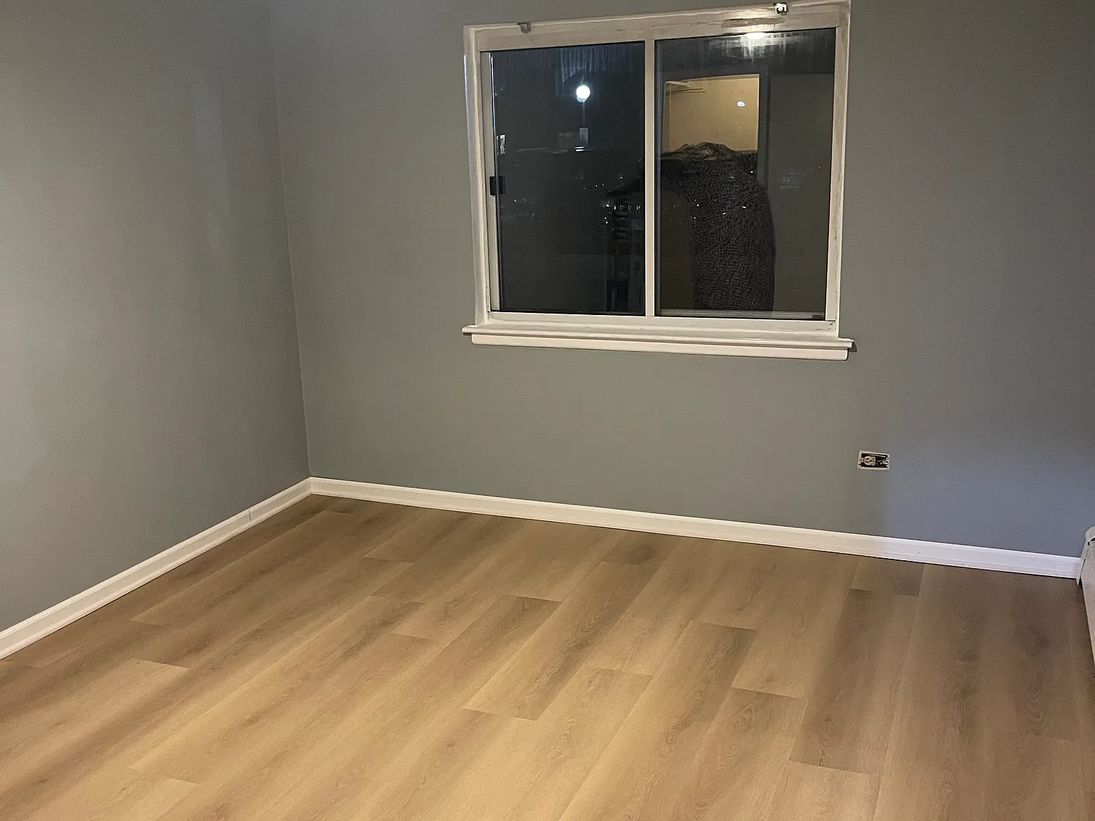 2 bed, 1000 sqft, $1,750 — Photo 2