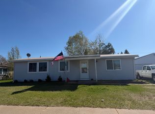 31 Forest Lodge Rd, Kincheloe, MI 49788