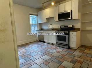 8 Sewall St #1, Roxbury Crossing, MA 02120