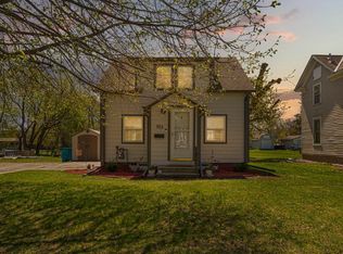 523 Hazel Ln, Owatonna, MN 55060