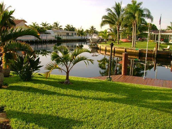 Beaautiful point lot w/190' waterfront views of intersecting canals