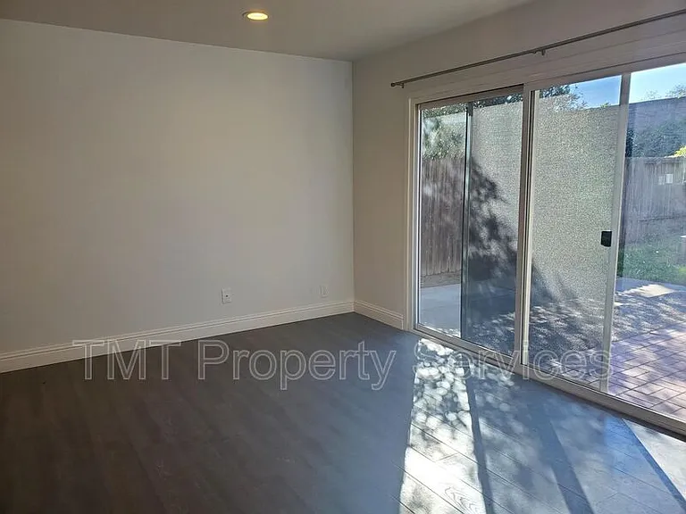 9002 Salmon Falls Dr — Photo 13