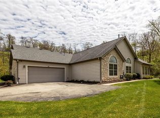2703 Golf Course Dr, Washington, PA 15301