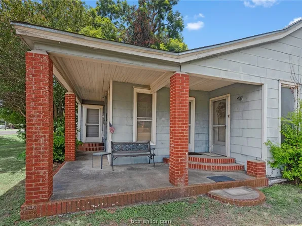505 S Commerce St, Bremond, TX 76629