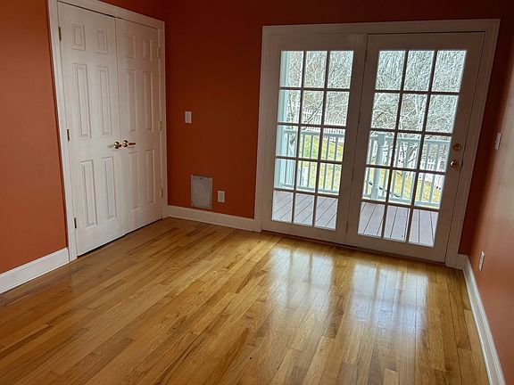 5th image of 342 Bayberry Dr