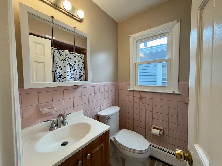 215 Seaview Ave — Photo 22
