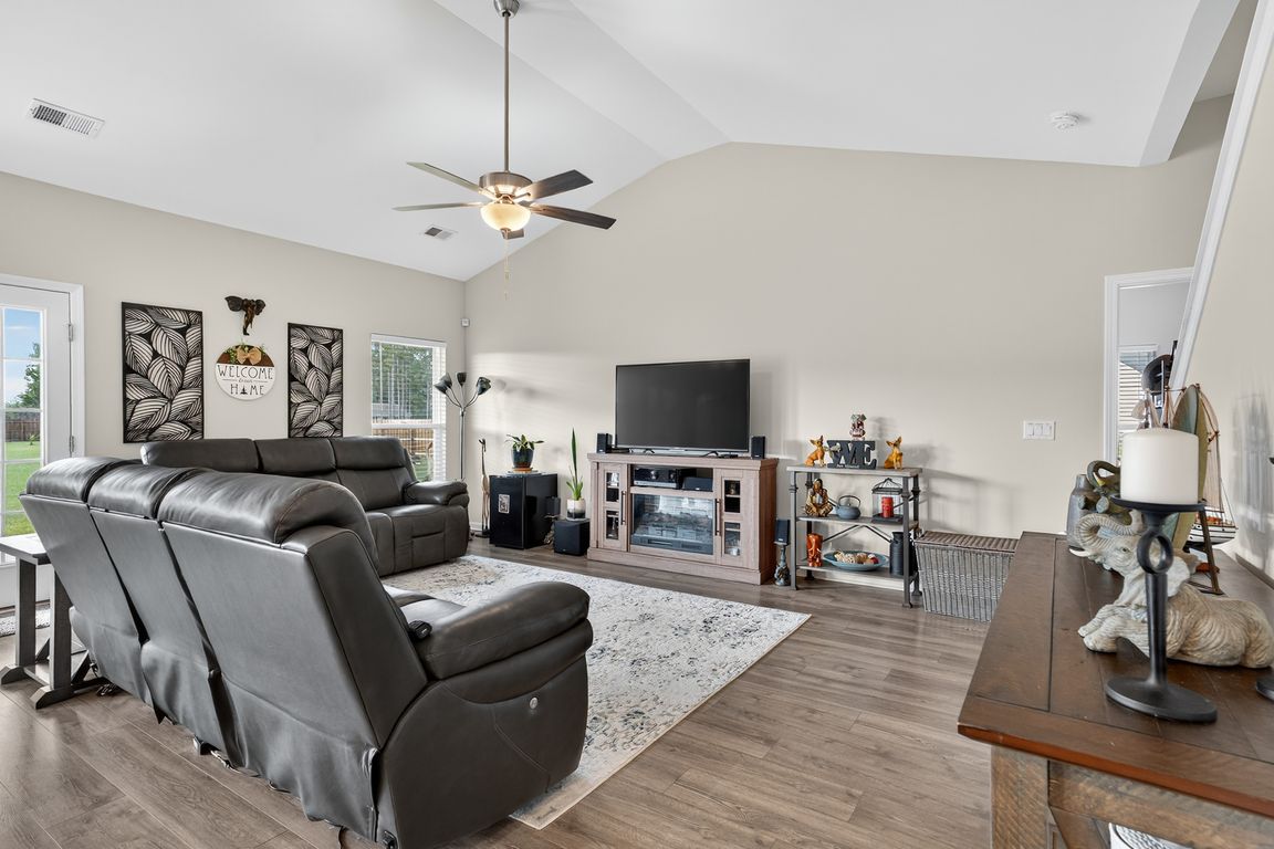 next background image