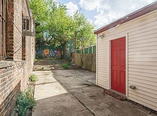 812 Sterling Pl, Brooklyn, NY 11216