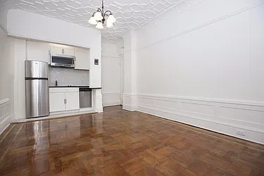 Rented by Pi Capital Partners